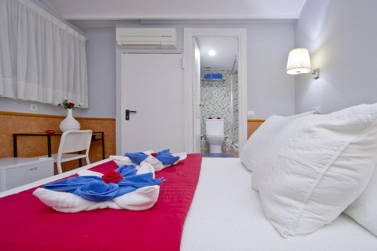 Barcelona City Rooms Экстерьер фото